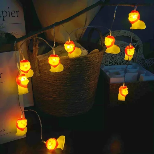 Miniatura 8 de Guirnalda de luces LED con forma de león con forma de animal de 5.4 pies, 10 luces LED de león con sombrero rojo, luces de hadas para decoración
