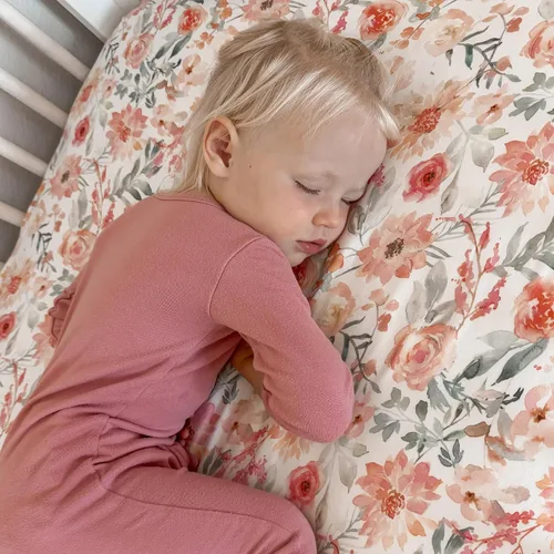 Miniatura 4 de Sábanas para cuna para bebé, paquete de 2 unidades, ropa de cama ultrasuave floral y rosa sólido para colchón de cuna y camas pequeñas, sábana