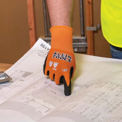 Miniatura 9 de Klein Tools 60582 Guantes de Trabajo, Guantes de Punto Sumergidos Resistentes a Cortes ANSI A1 con Revestimiento de Nitrilo, Nylon-Spandex