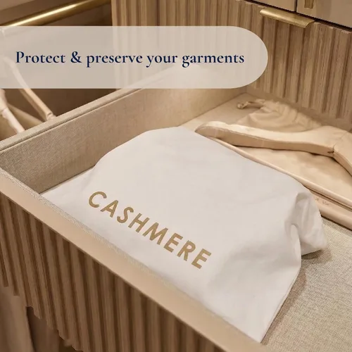 Miniatura 6 de Conjunto de bolsa de almacenamiento de suéter de lana de cachemira con madera de cedro integrada