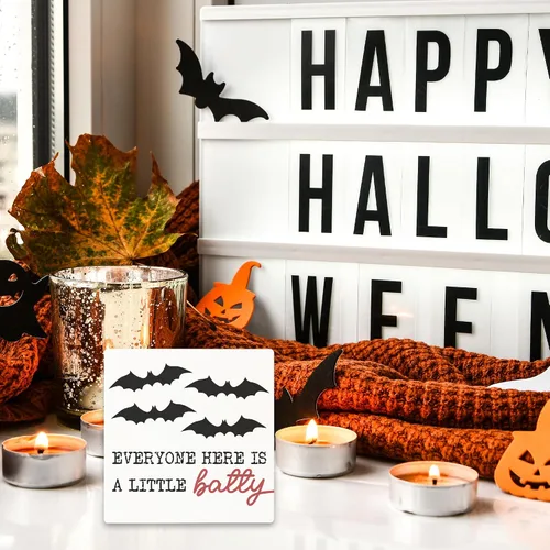 Miniatura 3 de Letrero de madera de Halloween de 5 pulgadas – Everyone Here Is A Little Batty – Letrero de madera rústica de murciélagos espeluznantes – Decoración