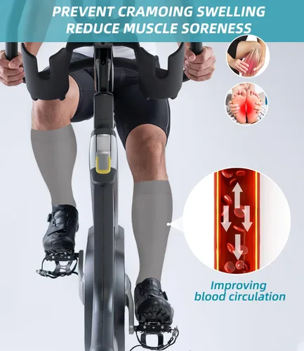 Miniatura 4 de FuelMeFoot Calcetines de compresión - 20-30mmHg Soporte graduado para hombres y mujeres, ideales para fútbol, correr y enfermeras