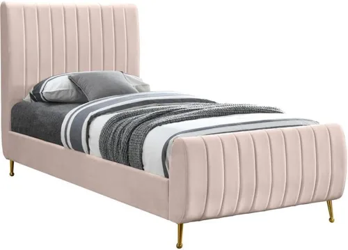Miniatura 18 de Meridian Furniture Colección moderna Zara Cama tapizada de terciopelo contemporáneo con acolchonamiento de canal profundo y patas doradas a Crema