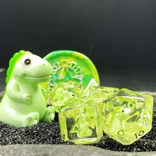 Miniatura 6 de Sage's Portal Animal Familiars - Juego de dados poliédricos de resina para Dungeons and Dragons RPG Pathfinder, mesa TTRPG (Baby Dragon)
