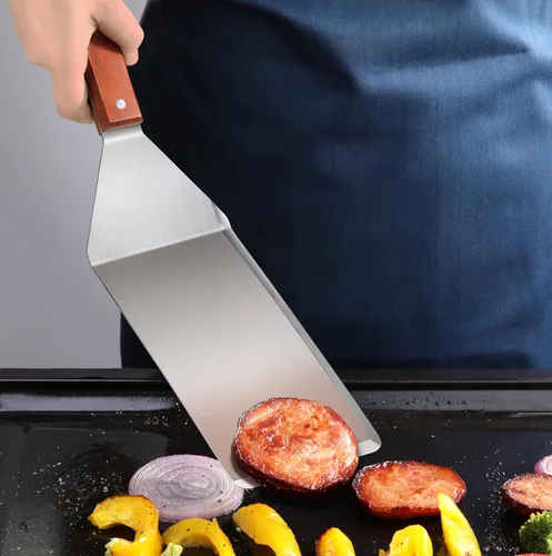 Miniatura 7 de New Star Foodservice 36350 Volteador/Espátula para Parrilla Extra Grande con Mango de Madera con Borde de Corte y Hoja de 4 Pulgadas de Ancho, 16