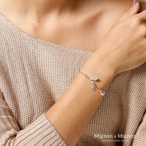 Miniatura 8 de MignonandMignon Rose Gold Rose Pendant Beauty and the Beast Jewelry Bracelet Bridesmaid Flower Girl Gift - 3MRBR (Rose Gold)
