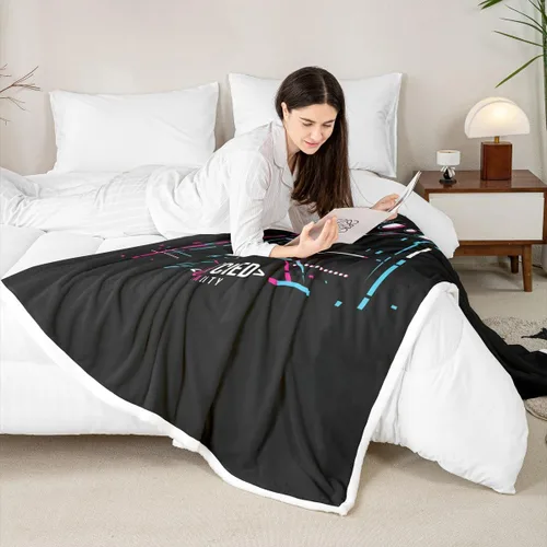 Miniatura 4 de Erosebridal Manta de cama para niños con estampado de consola de videojuegos moderna, manta de felpa suave con botones de acción rosa y azul, manta