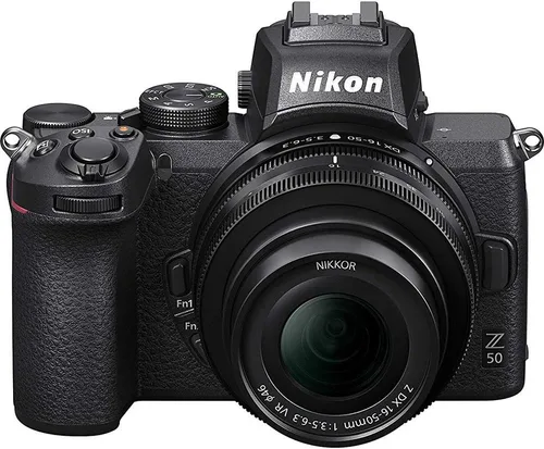 Nikon Cuerpo de cámara sin espejo con formato DX Z50 con lente NIKKOR Z DX 0.630-1.969 in f/3.5-6.3 VR - 1633B