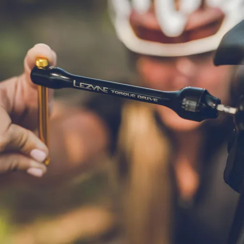Miniatura 6 de LEZYNE Multiherramienta para bicicleta de accionamiento de torque, aluminio mecanizado CNC, sujeción magnética, 11 brocas intercambiables, cabezal
