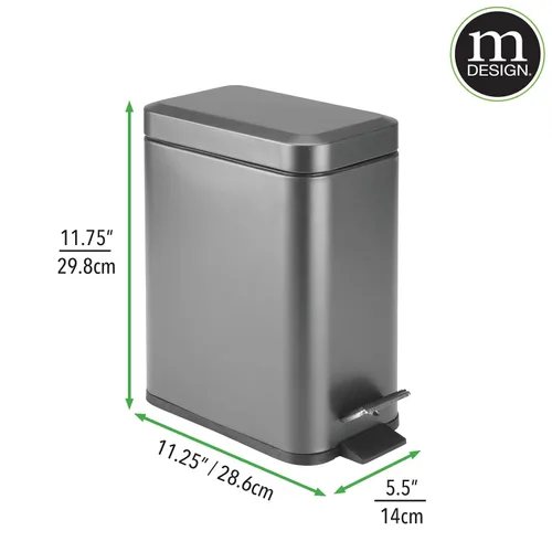 Miniatura 8 de mDesign Pequeño y moderno cubo de basura rectangular de metal con tapa y pedal de 1.3 galones, compacto, con cubo interior extraíble con asa