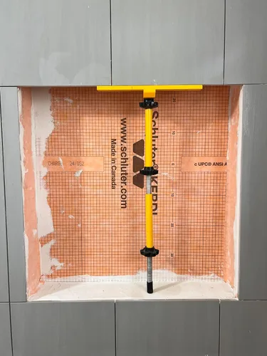 Miniatura 7 de Soporte patentado de nicho de azulejos PLANUM - Kit de herramientas de azulejos de nicho de ducha para remodelación y construcción del hogar