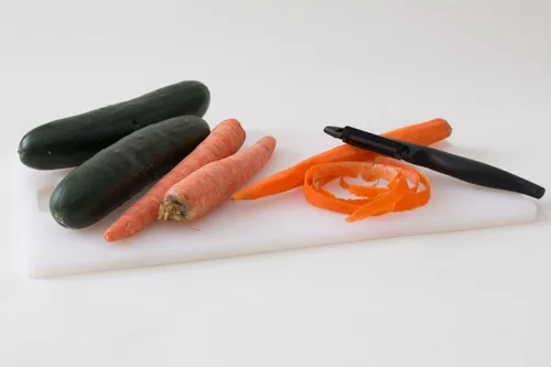 Miniatura 5 de El mejor pelador de verduras: pelador de verduras de cerámica de Cestari Kitchen - Pelador profesional con hoja de cerámica afilada de afeitar