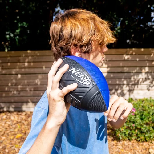 Miniatura 6 de Nerf Pro Grip - Pelota de fútbol americana, azul, pelota de espuma clásica, fácil de atrapar y lanzar, juguetes deportivos, regalos de Navidad