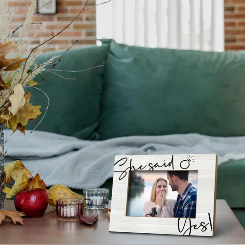Miniatura 4 de FONDCANYON Marco de fotos de compromiso She Said Yes, regalos de compromiso para parejas recién comprometidas, regalos únicos para novios y novias