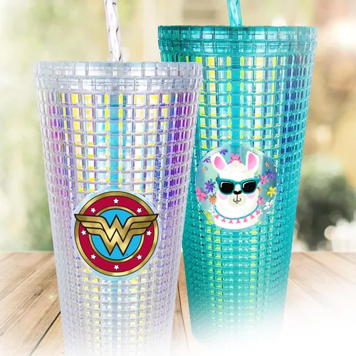Miniatura 2 de Spoontiques DC Comics Vaso de diamantes Diamond Tumbler, 20 onzas - Taza texturizada con pajita, aislamiento de doble pared, sin BPA - Wonder Woman