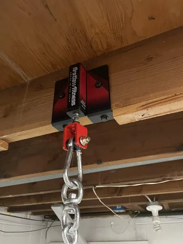 Miniatura 3 de Firstlaw Fitness Joist Mount 120 - Colgador pesado para saco de boxeo - para bolsas pesadas de hasta 120 libras - Fabricado en los Estados Unidos
