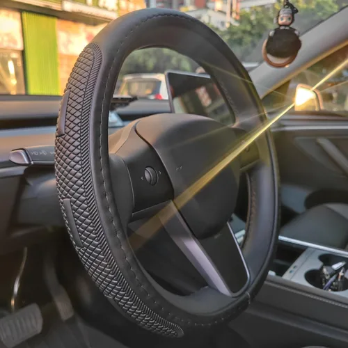 Miniatura 6 de Funda de volante en forma de D para Tesla Model 3 / Y, para Camaro, 14-14.25 pulgadas, funda de cuero negro para volante de automóvil para hombres
