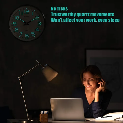 Miniatura 3 de Plumeet Reloj de pared con luz nocturna de 13 pulgadas con función silenciosa y brillante que no hace tictac, funciona con pilas, para el hogar, Luz