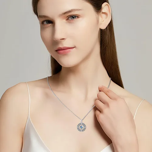 Miniatura 3 de Collar con brújula Go in the Direction of Your Dream con nudo celta irlandés, medallón redondo, brújula, colgante para hombres y mujeres, cristal