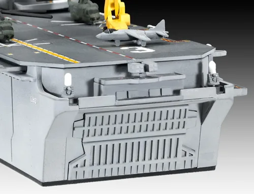 Miniatura 4 de Revell 05178 Kit de modelo a escala USS WASP Clase 1:700