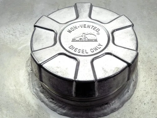 Miniatura 5 de Tapa de combustible diesel de aluminio sin bloqueo nominal de 3 1/2" para internacionales seleccionados