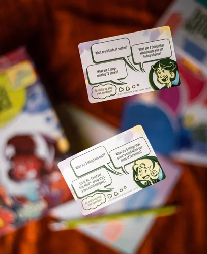 Miniatura 2 de Calliope Juegos Hive Mind Family Fun Game Descubre lo bien que piensas igual y con bono 12 días de Navidad juego de cartas