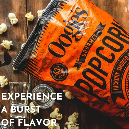 Miniatura 3 de Oogie's Gourmet Popcorn Paquete de 4 Sabor Gouda ahumado de nogal Snacks de palomitas de maíz sin gluten Bolsa grande de 4.25 onzas