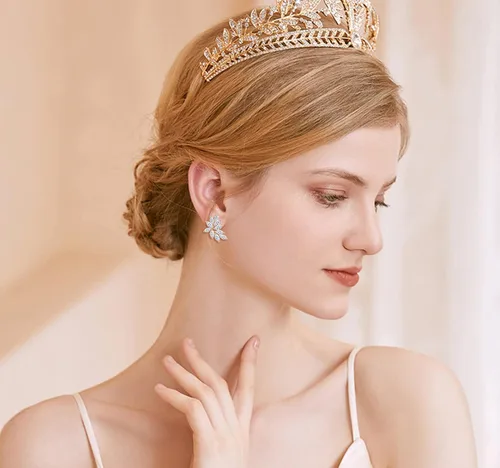 Miniatura 5 de UILZ Aretes de boda de marquesa para novias de dama de honor, aretes dorados de circonita cúbica para mujer, joyería de fiesta de graduación, regalo