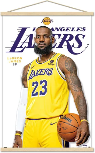 Trends International NBA Los Angeles Lakers - Póster de pared de LeBron James Feature Series 23, 22.37 x 34.00 pulgadas, paquete de impresión