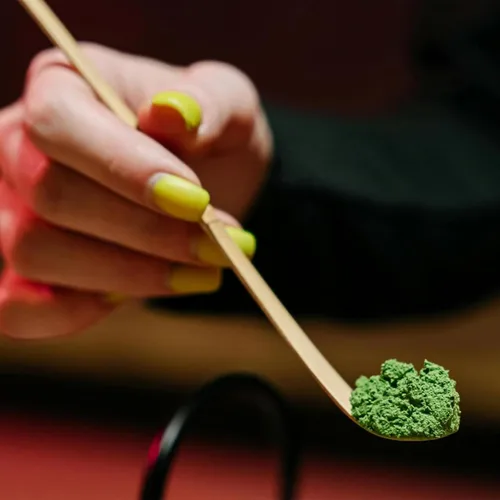 Miniatura 9 de Juego de Té Matcha, Accesorios de Matcha, Juego de Batidor de Matcha Incluye Tazón de Matcha, Batidor de Bambú para Matcha, Cuchara Medidora, Negro