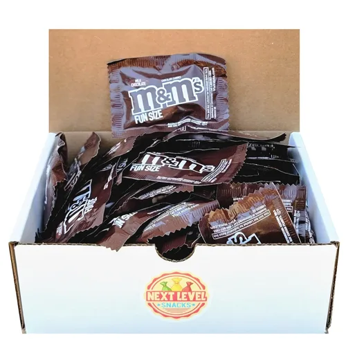M&M's - Paquetes de chocolate con leche de tamaño divertido (paquete de 60) (aproximadamente 2.2 libras)