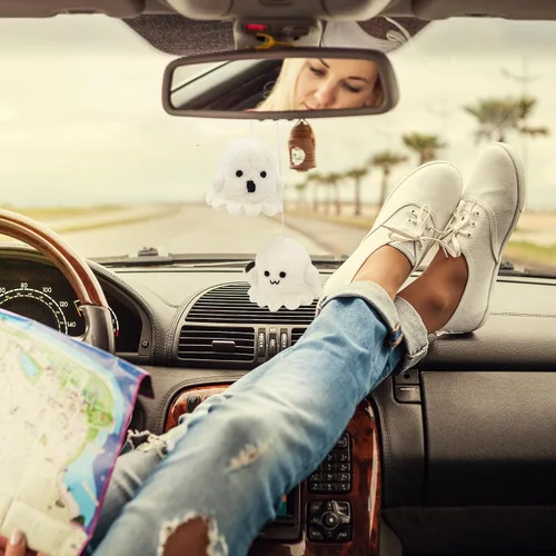 Miniatura 3 de GLACIART ONE Adorno colgante para el interior del auto fantasma, 2 unidades, accesorios divertidos y peludos de lana fantasma, bonito dije oscilante