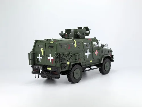 Miniatura 5 de ICM 35014 - 'Kozak-2', Vehículo Blindado Ucraniano Clase MRAP (100% Nuevos moldes) - Escala 1:35