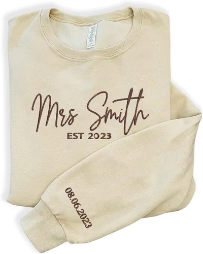 Miniatura 8 de GodLover Personalized Embroidered Mrs. Sweatshirt With Date On Sleeve, Bride Sweatshirt,Bachelorette Party Gifts For Bride