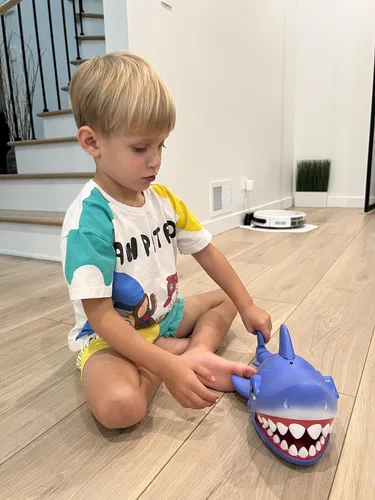 Miniatura 6 de Juguete de tiburón a control remoto para niños Robot de tiburón RC recargable con acción realista de mordida y natación, mascota electrónica