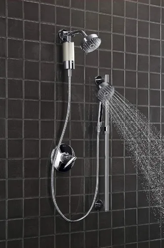 Miniatura 9 de Kohler 30646-CP Sistema de filtración de agua de ducha acuífero, reduce el cloro y el olor, incluye reemplazo de filtro, cromo pulido