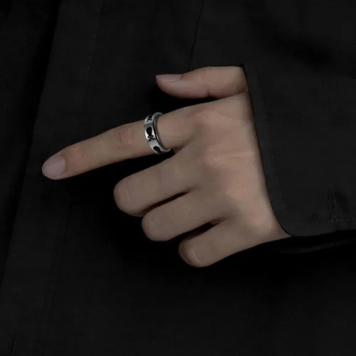 Miniatura 4 de Anillo giratorio de calavera punk para aliviar la ansiedad, anillos para hombres y mujeres, anillo de boda, nudillos, dedo medio, acero inoxidable