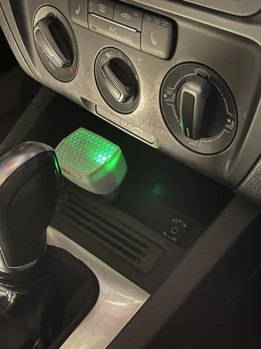 Miniatura 9 de Micro3 - Generador de ozono purificador de aire para automóviles, camiones, caravanas, UTV, barcos Eliminador de olores de automóvil y ambientador