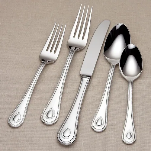 Miniatura 6 de Juego de Cubiertos Lenox para 12, Juego de Cubiertos French Perle de 65 Piezas con Utensilios para Servir, Servicio para 12, Elegantes Utensilios