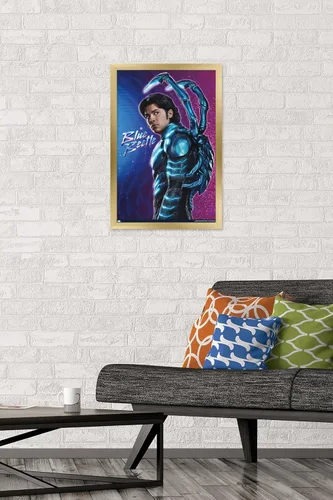Miniatura 2 de Trends International DC Comics Movie Blue Beetle - Póster de pared de Jaime Reyes, 22.4 pulgadas de largo x 14.7 pulgadas, versión enmarcada en oro