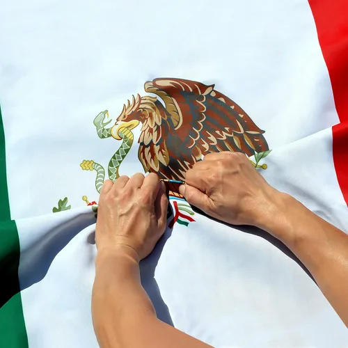Miniatura 8 de Anley Fly Breeze - Bandera de México de 3 x 5 pies, color vivo y a prueba de decoloración, cabecera de lona y doble costura, banderas nacionales