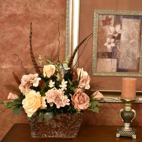Miniatura 2 de Arreglo Floral de Seda con Rosas y Hortensias AR519
