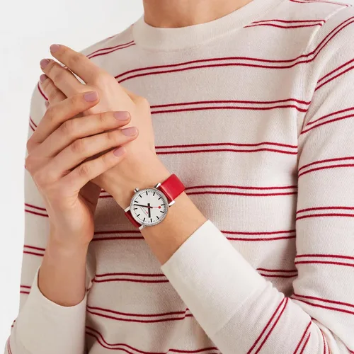 Miniatura 4 de Mondaine Unisex MSE.35110.LC SBB Reloj rojo de cuarzo suizo con pantalla analógica, Rojo