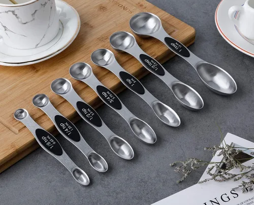 Miniatura 5 de Juego de 7 cucharas medidoras magnéticas de acero inoxidable de doble cara para medir ingredientes secos y líquidos Negro
