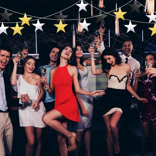 Miniatura 5 de Gejoy 80 piezas de recorte de estrellas con purpurina, decoración de estrellas doradas, estrella de papel doble impresa para noche de cine