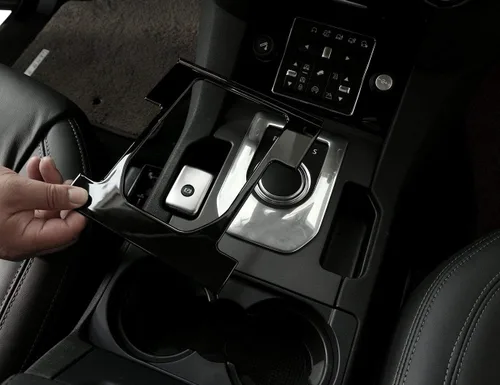 Miniatura 3 de YIWANG Adhesivo ABS cromado para panel de cambio de marchas, 2 unidades, para Land Rover Discovery 4 2012-2017 Accesorios de coche (negro brillante)