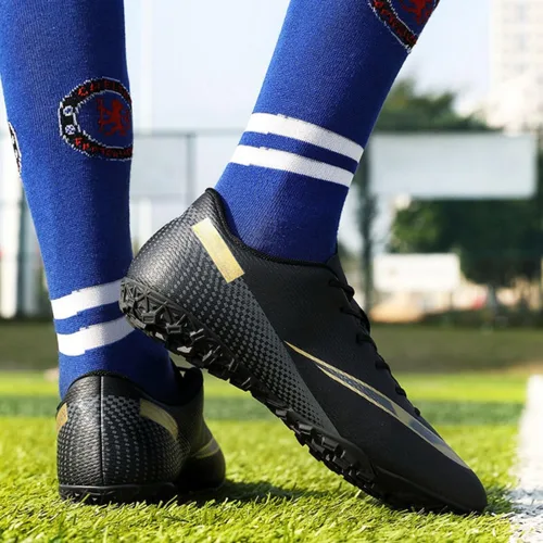 Miniatura 7 de Tacos de fútbol bajos de cuero, de grado profesional con cordones, ideales para entrenamiento y competición en terreno firme y césped, unisex