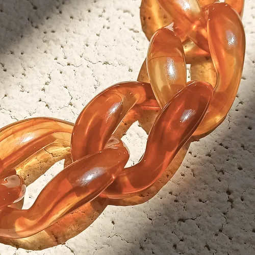 Miniatura 4 de Beryohz Gargantilla gruesa de moda de acrílico con eslabones de cable para mujer