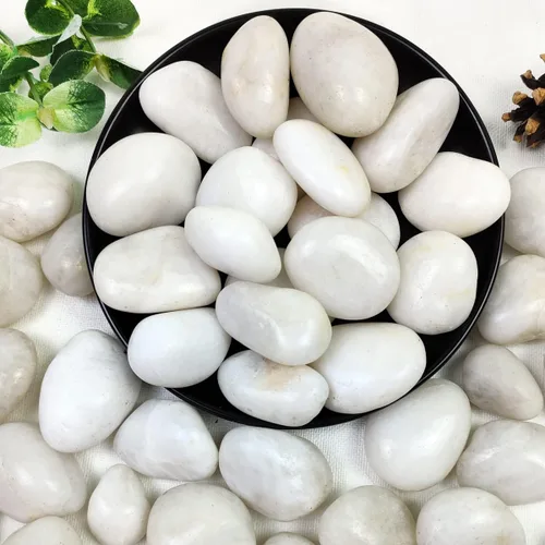 Miniatura 8 de YISZM - Piedras negras para plantas, 2 libras, rocas naturales de río pulidas de 1-2 pulgadas de alto para paisajismo, piedras decorativas