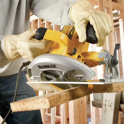 Miniatura 7 de DEWALT Sierra circular de 7 1/4 pulgadas, giratoria con bisel de hasta 57 grados, con cable (DWE575SB)